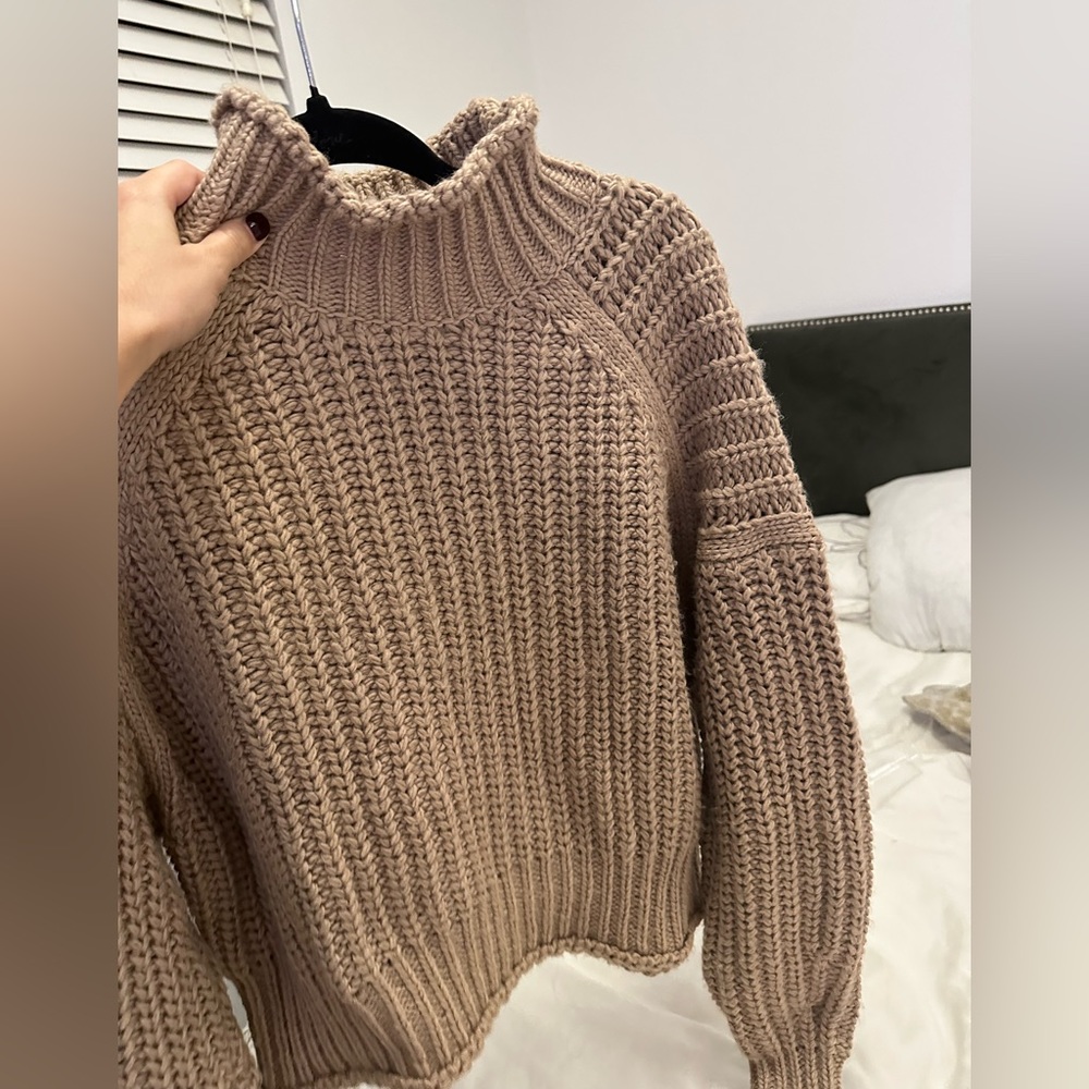 H&M sweater chunky
